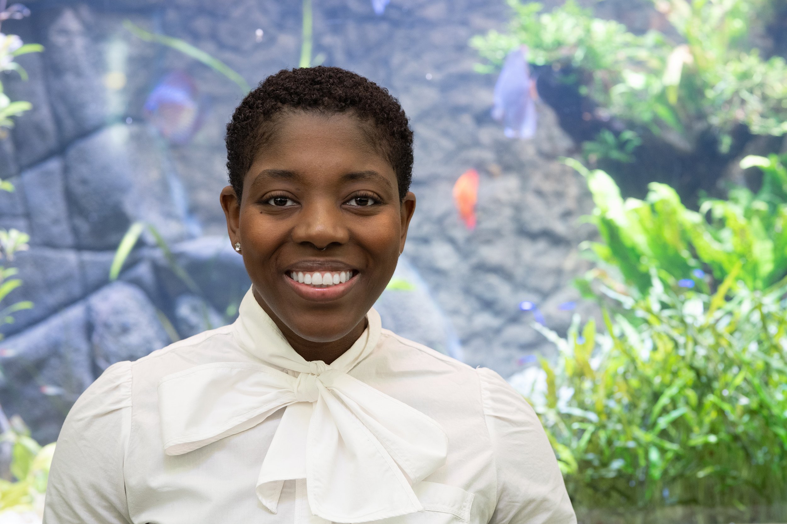 ayo thomas headshot.jpg